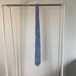 Ryan Secrest distinction tie